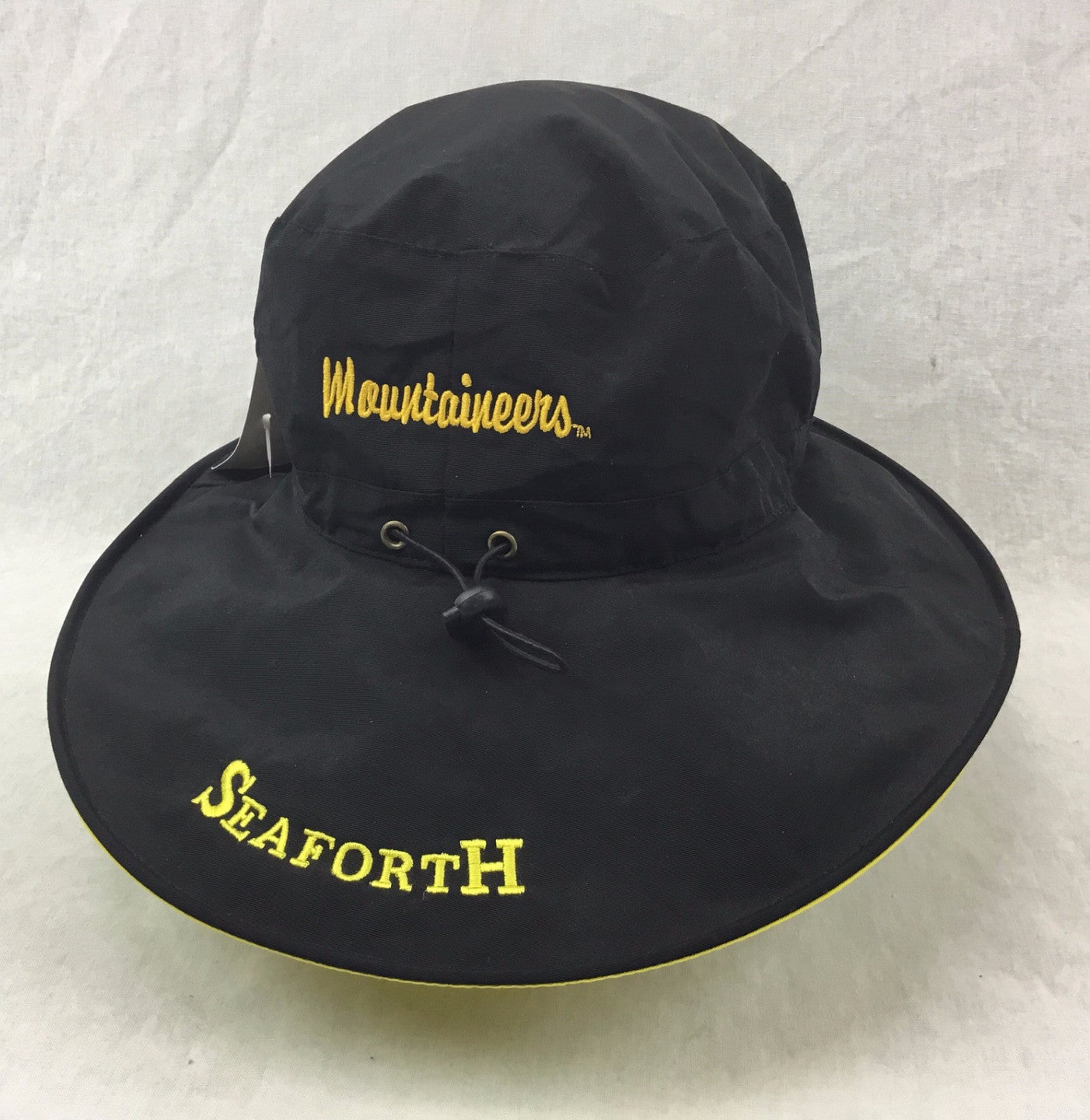 Appalachian State Waterproof Rain Hat Seaforth Peanuts and Golf