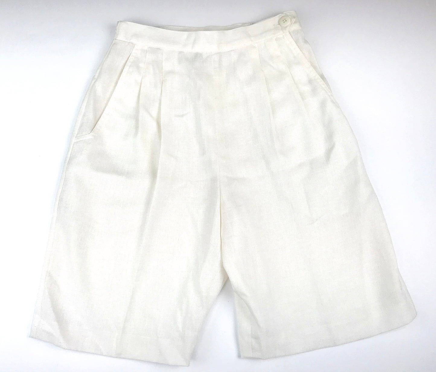 Hana Sport Short  21" - Ivory